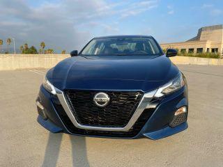 Nissan Altima - Thumbnail 11