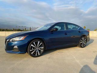 Nissan Altima - Thumbnail 10