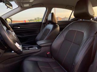 Nissan Altima - Thumbnail 4