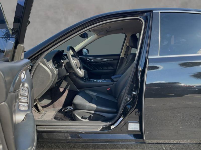 Infiniti Q50 2.0T Pure - Thumbnail 11