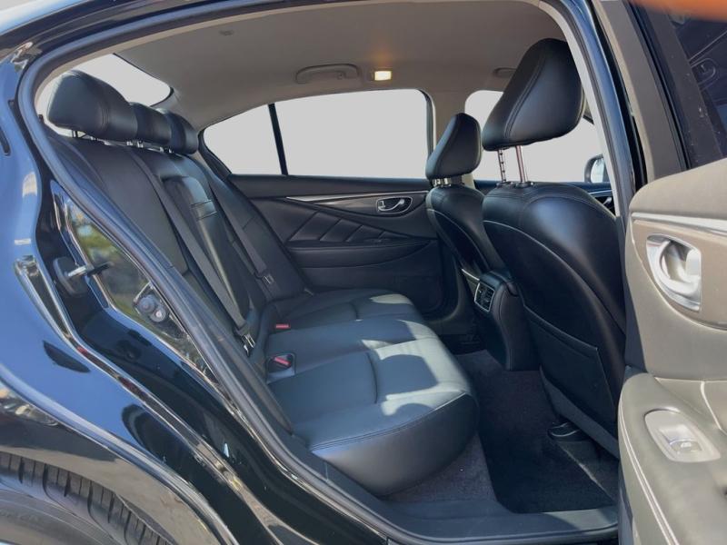 Infiniti Q50 2.0T Pure - Thumbnail 13