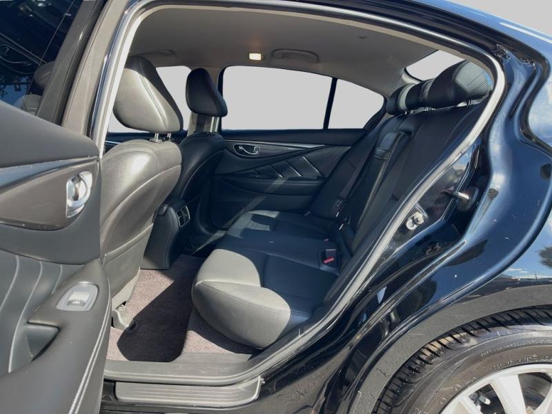 Infiniti Q50 2.0T Pure - Thumbnail 12