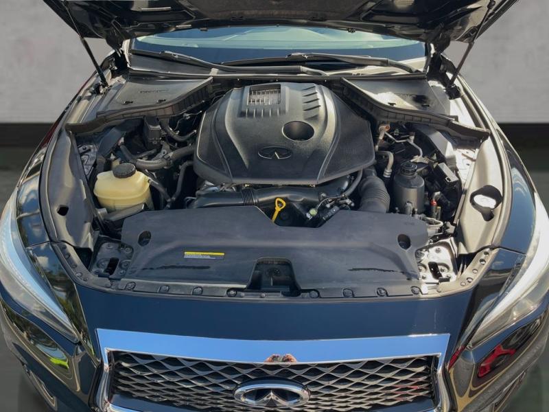 Infiniti Q50 2.0T Pure - View 1