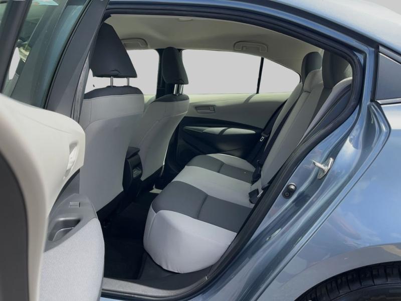 Toyota Corolla Le - Thumbnail 12