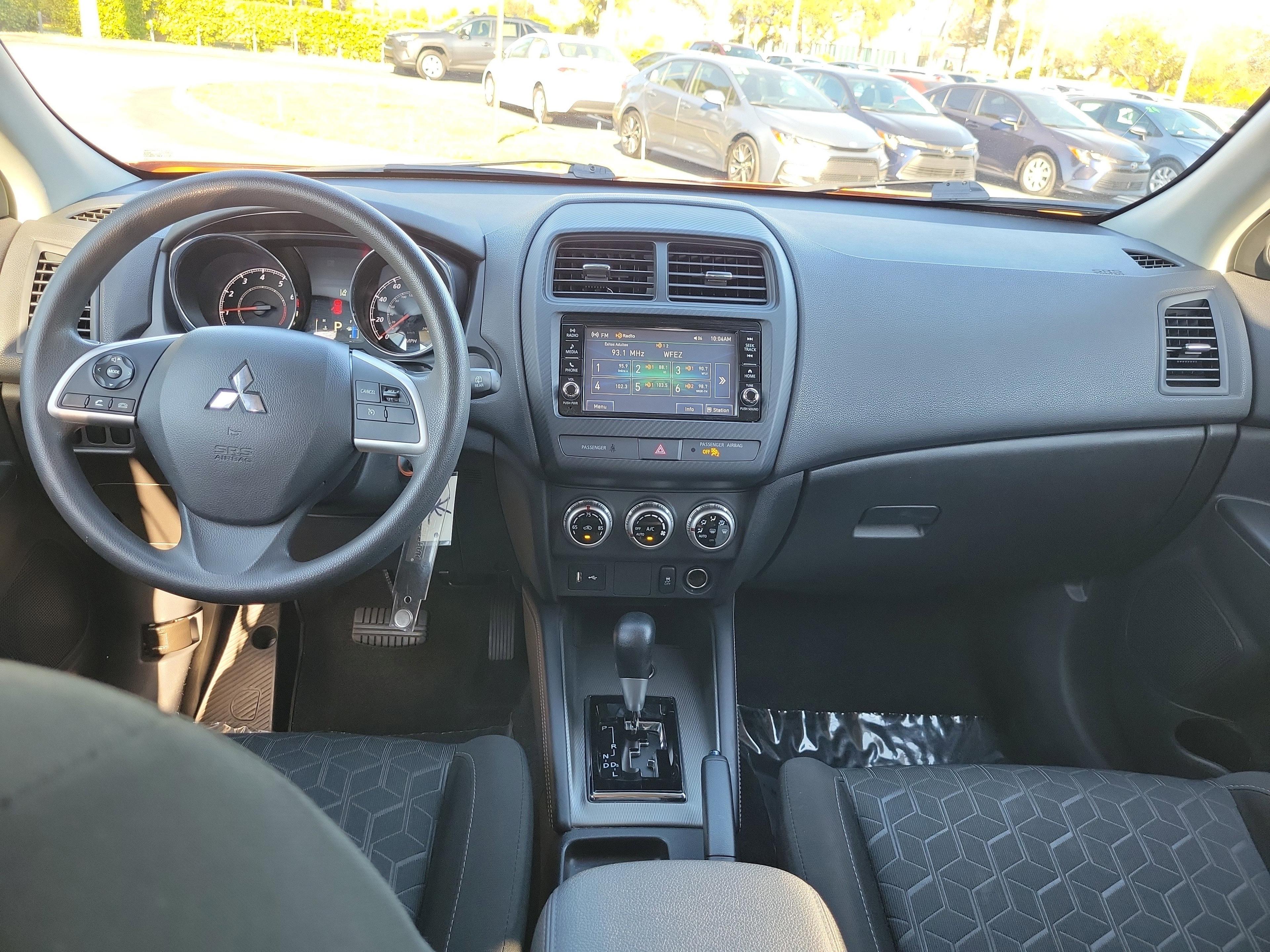 Mitsubishi Outlander Sport Es 4Wd - Thumbnail 12