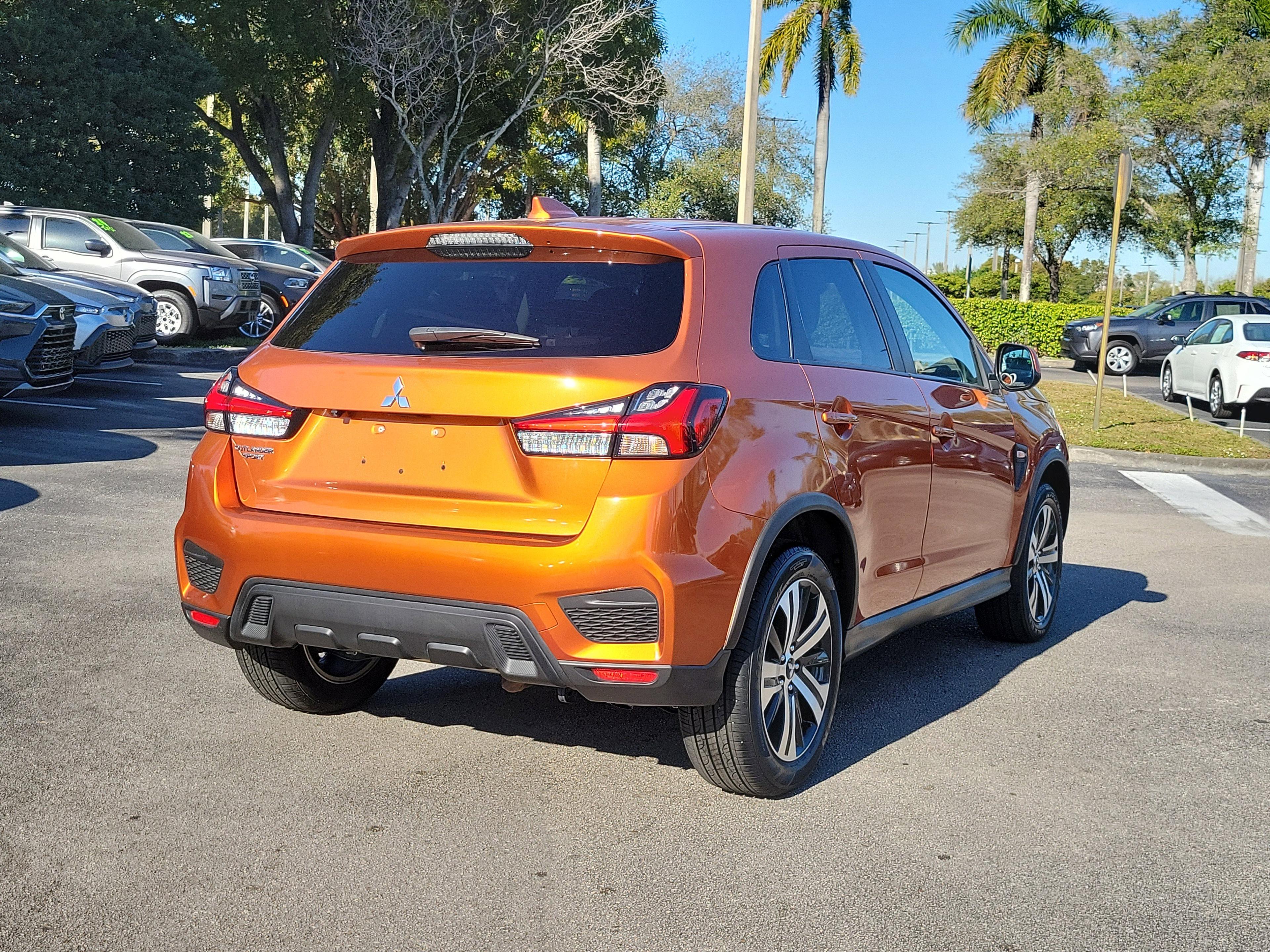 Mitsubishi Outlander Sport Es 4Wd - Thumbnail 5