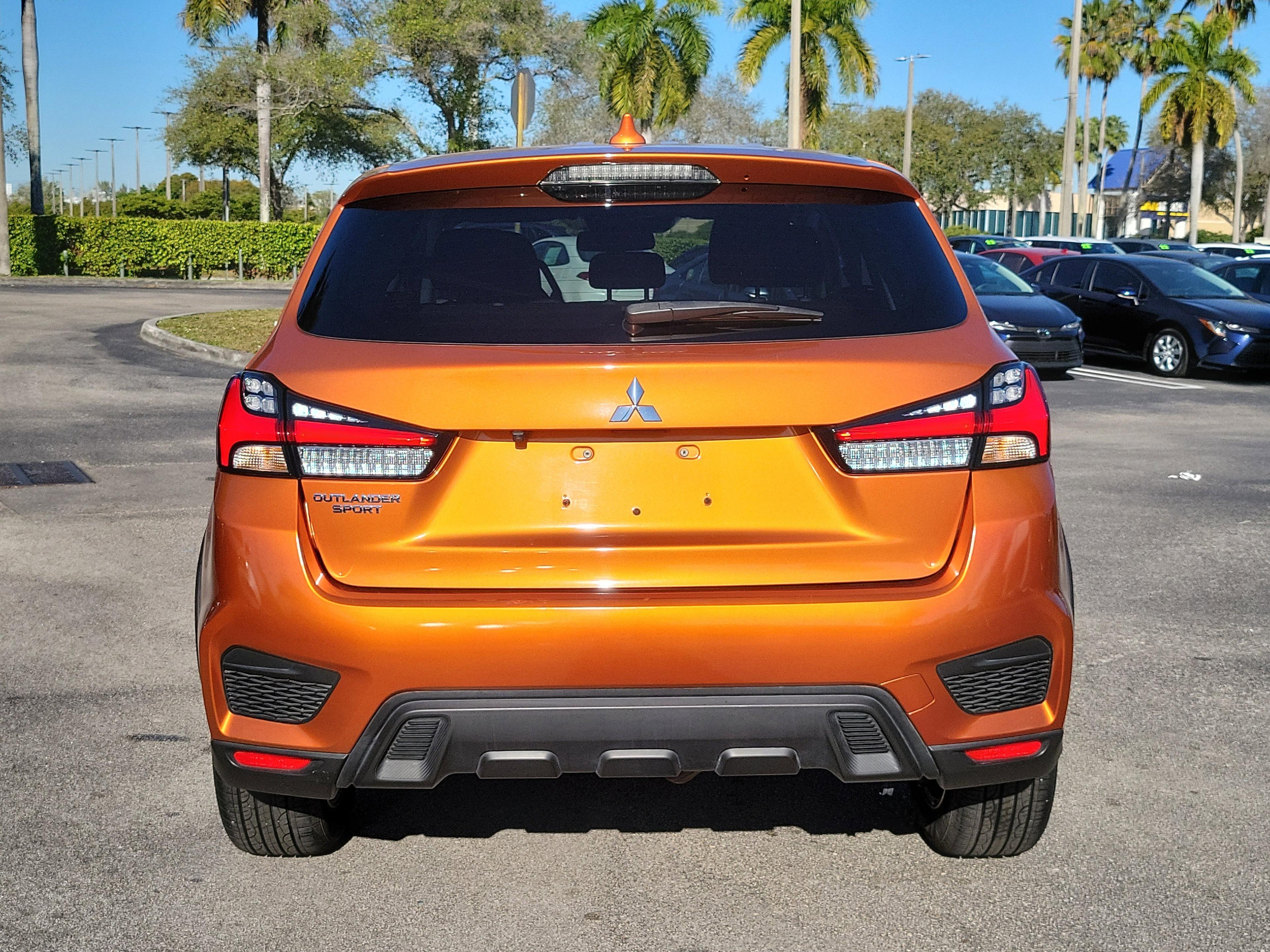 Mitsubishi Outlander Sport Es 4Wd - Thumbnail 6