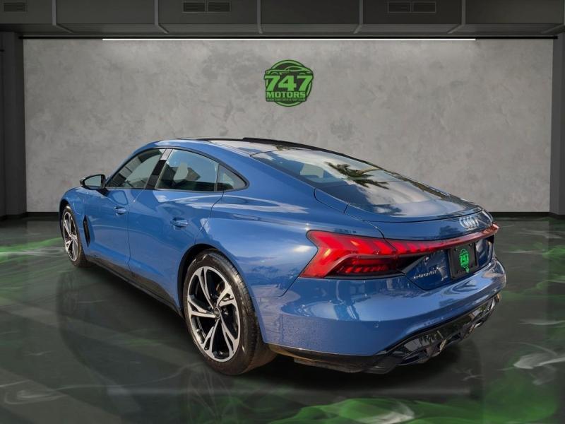 Audi E-Tron Gt Premium Plus - Thumbnail 4