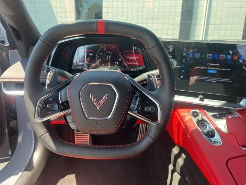 Chevrolet Corvette Stingray - Thumbnail 16