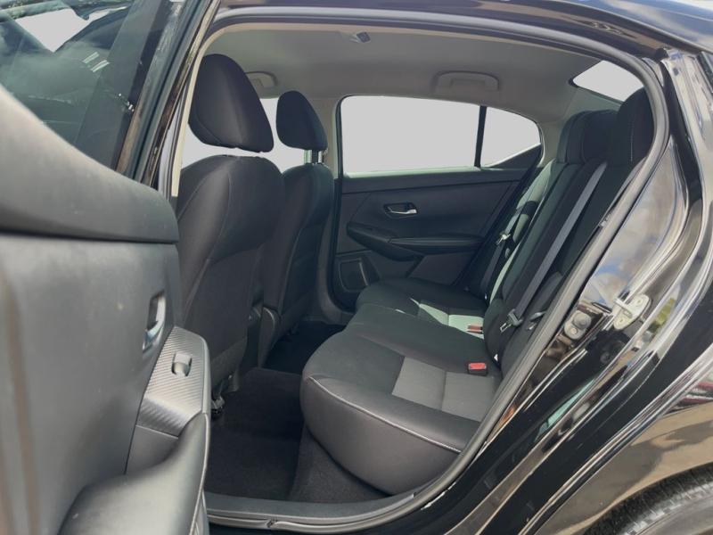 Nissan Sentra Sv - Thumbnail 12