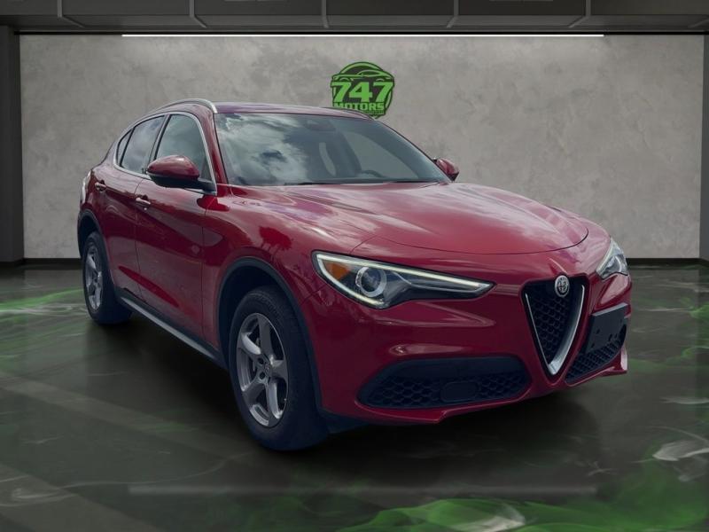 Alfa Romeo Stelvio - Thumbnail 8