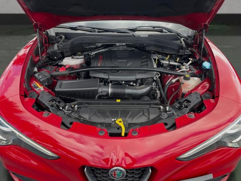 Alfa Romeo Stelvio - View 1