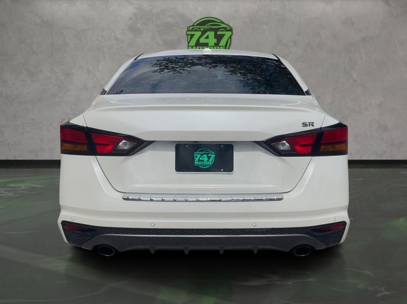 Nissan Altima 2.5 Sr - Thumbnail 5