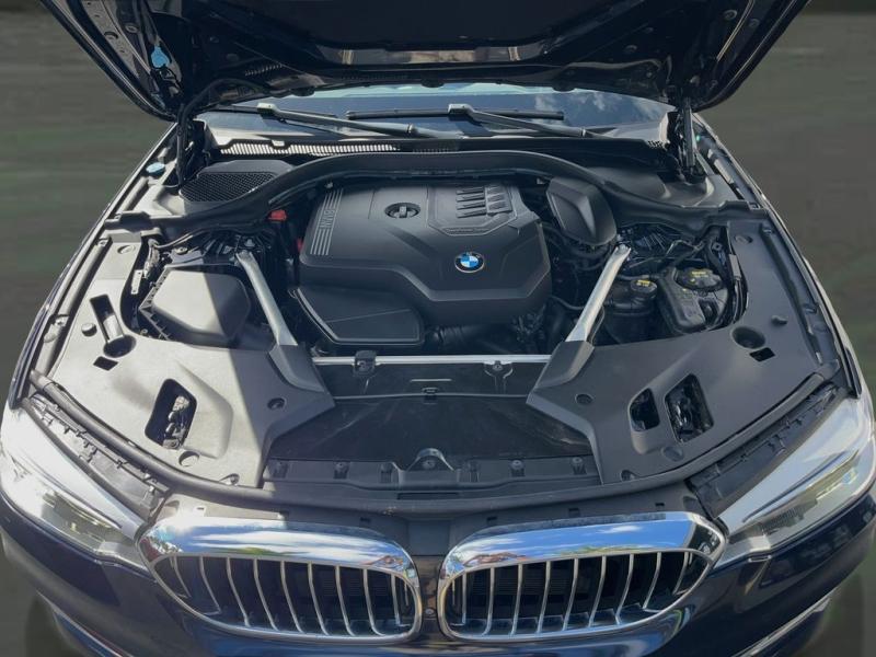 Bmw 5 Series 530I - View 1