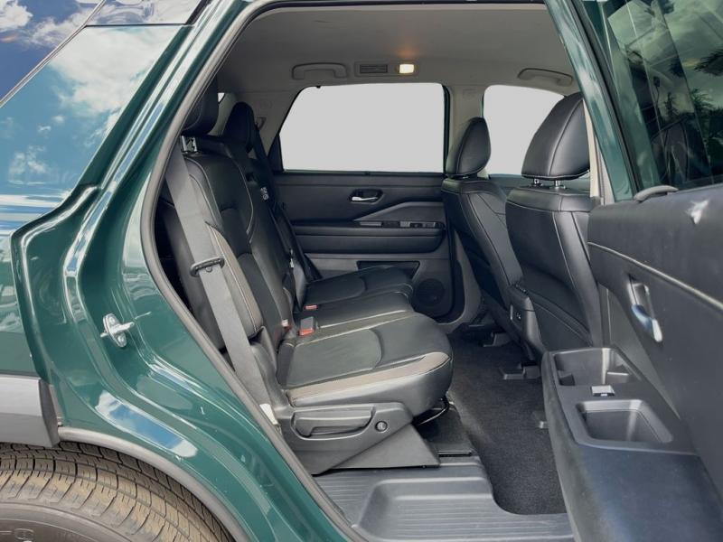 Nissan Pathfinder Sl - Thumbnail 13