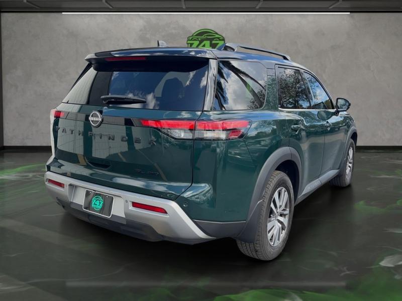 Nissan Pathfinder Sl - Thumbnail 6