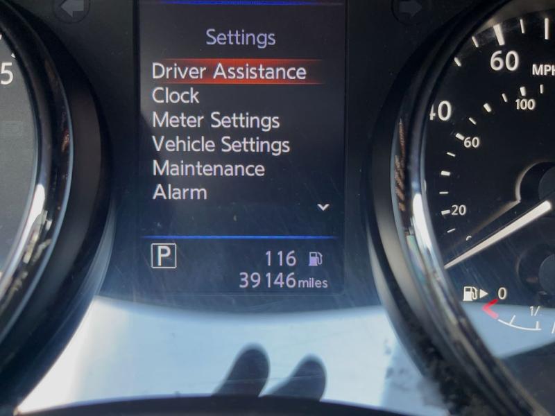 Nissan Rogue Sport S - Thumbnail 19