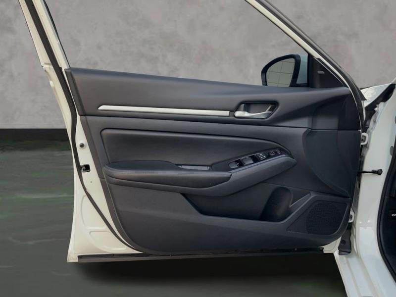 Nissan Altima 2.5 Sv - Thumbnail 10