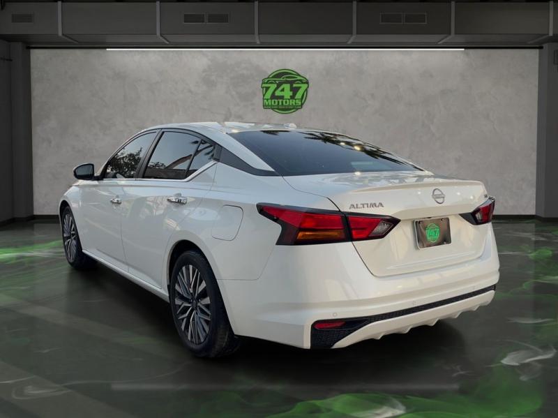 Nissan Altima 2.5 Sv - Thumbnail 4