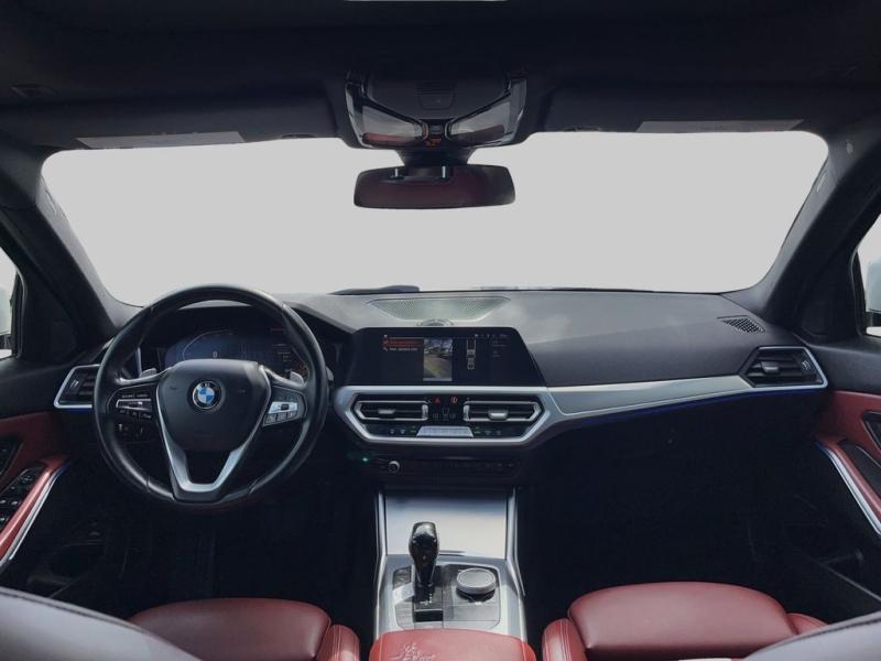 Bmw 3 Series 330I - Thumbnail 15