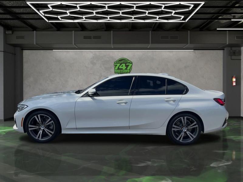 Bmw 3 Series 330I - Thumbnail 3