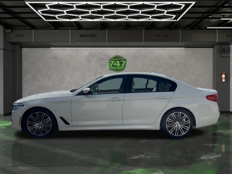 Bmw 5 Series 530I Xdrive - Thumbnail 3
