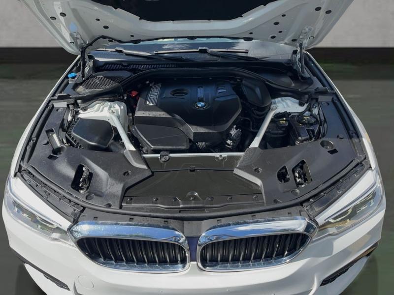 Bmw 5 Series 530I Xdrive - View 1