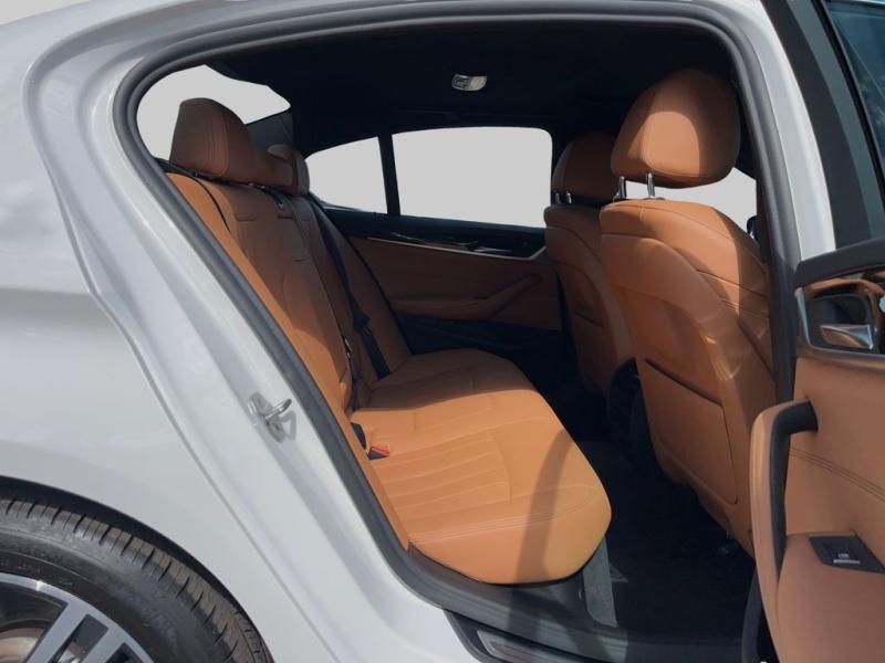 Bmw 5 Series 530I Xdrive - Thumbnail 13