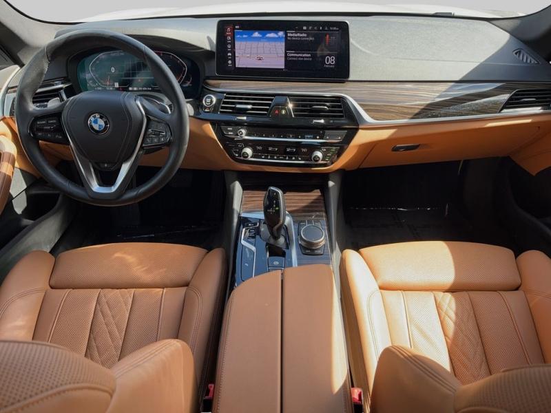 Bmw 5 Series 530I Xdrive - Thumbnail 17