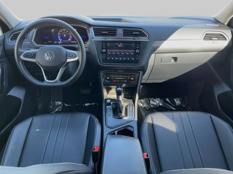 Volkswagen Tiguan 2.0T Se - Thumbnail 17