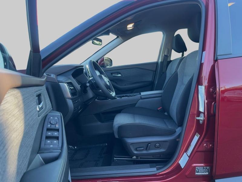 Nissan Rogue Sv - Thumbnail 11