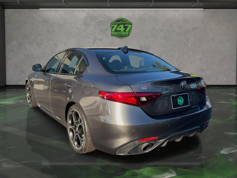 Alfa Romeo Giulia Veloce - Thumbnail 4