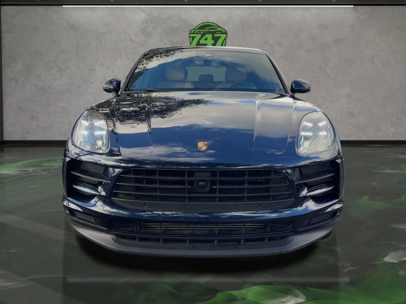 Porsche Macan Base - Thumbnail 9