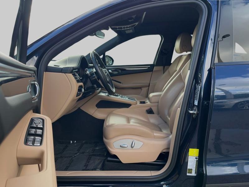 Porsche Macan Base - Thumbnail 11