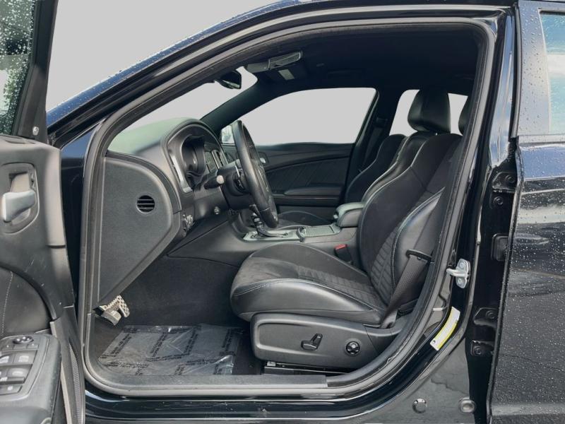 Dodge Charger R/T Scat Pack - Thumbnail 11