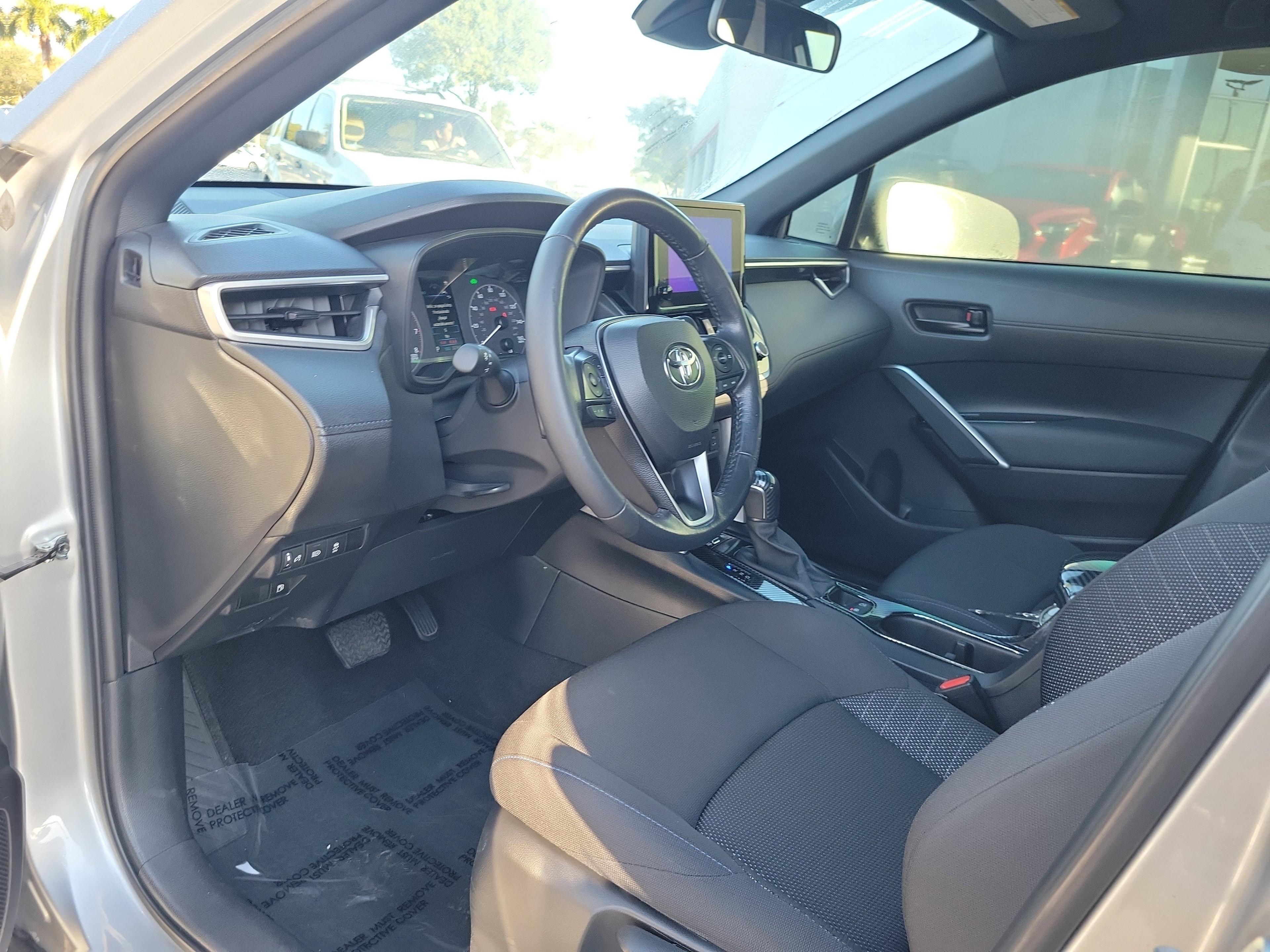 Toyota Corolla Cross Hybrid Se Awd - Thumbnail 13