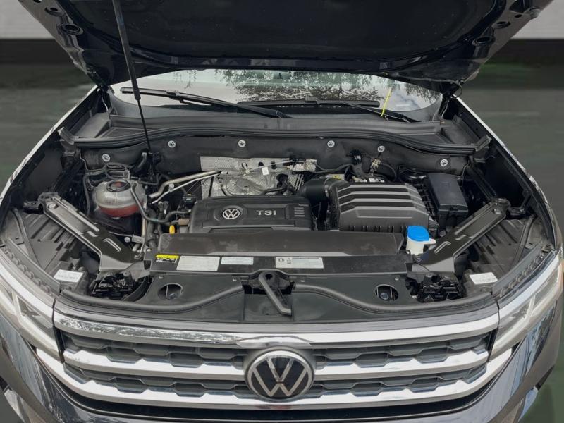 Volkswagen Atlas Cross Sport 2.0T Se W/Technology - View 1