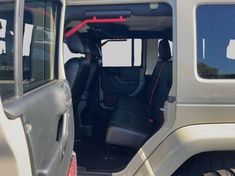 Jeep Wrangler Unlimited Rubicon Recon - Thumbnail 12