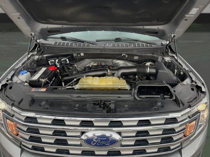 Ford Expedition Max Limited - View 1