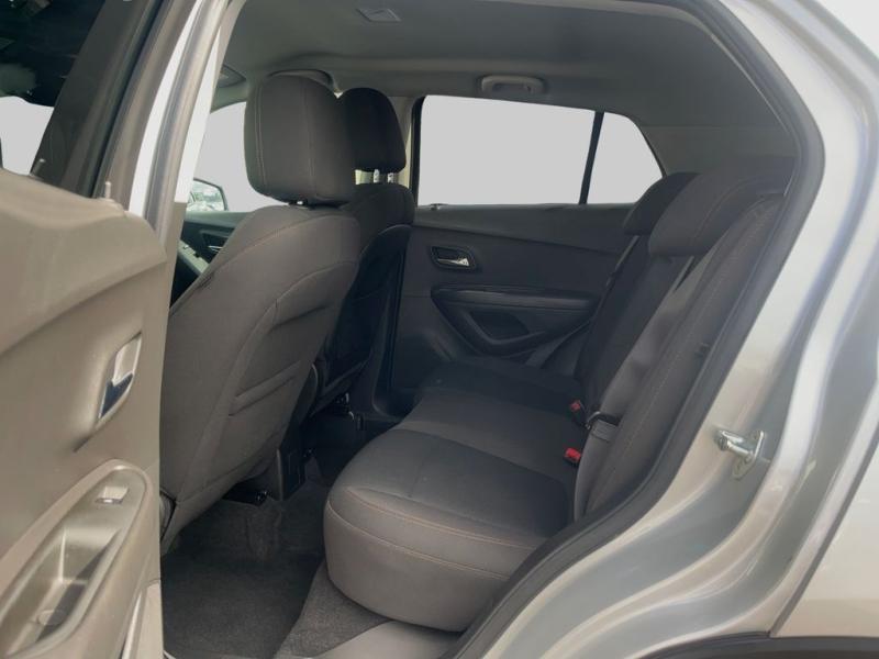 Chevrolet Trax Ls - Thumbnail 12