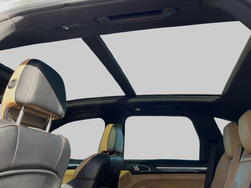 Porsche Cayenne S - Thumbnail 19