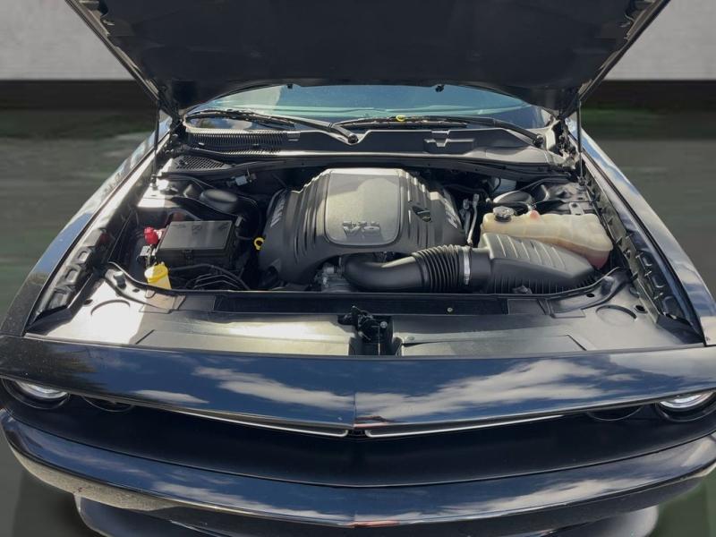 Dodge Challenger R/T - View 1