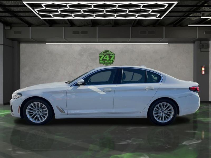 Bmw 5 Series 530I Xdrive - Thumbnail 3