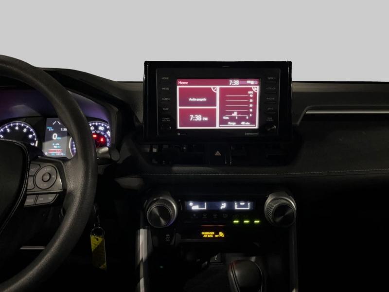 Toyota Rav4 Le - Thumbnail 16