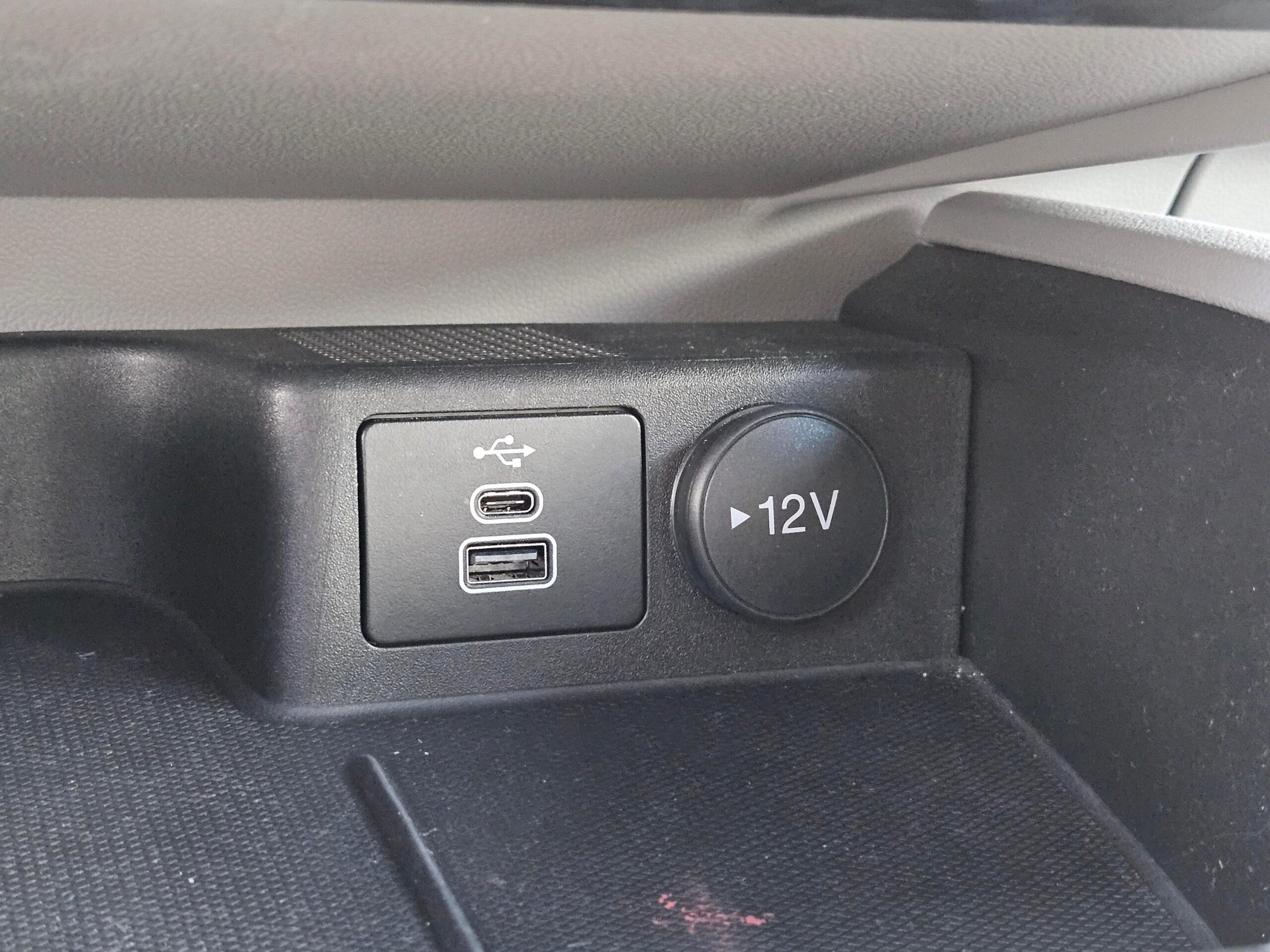 Ford Escape Active - Thumbnail 10