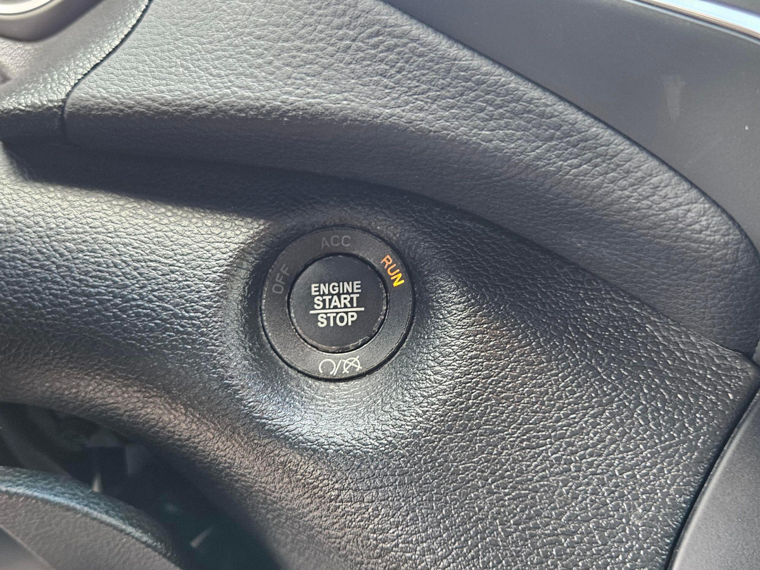 Jeep Cherokee Latitude Lux 4Wd - Thumbnail 17