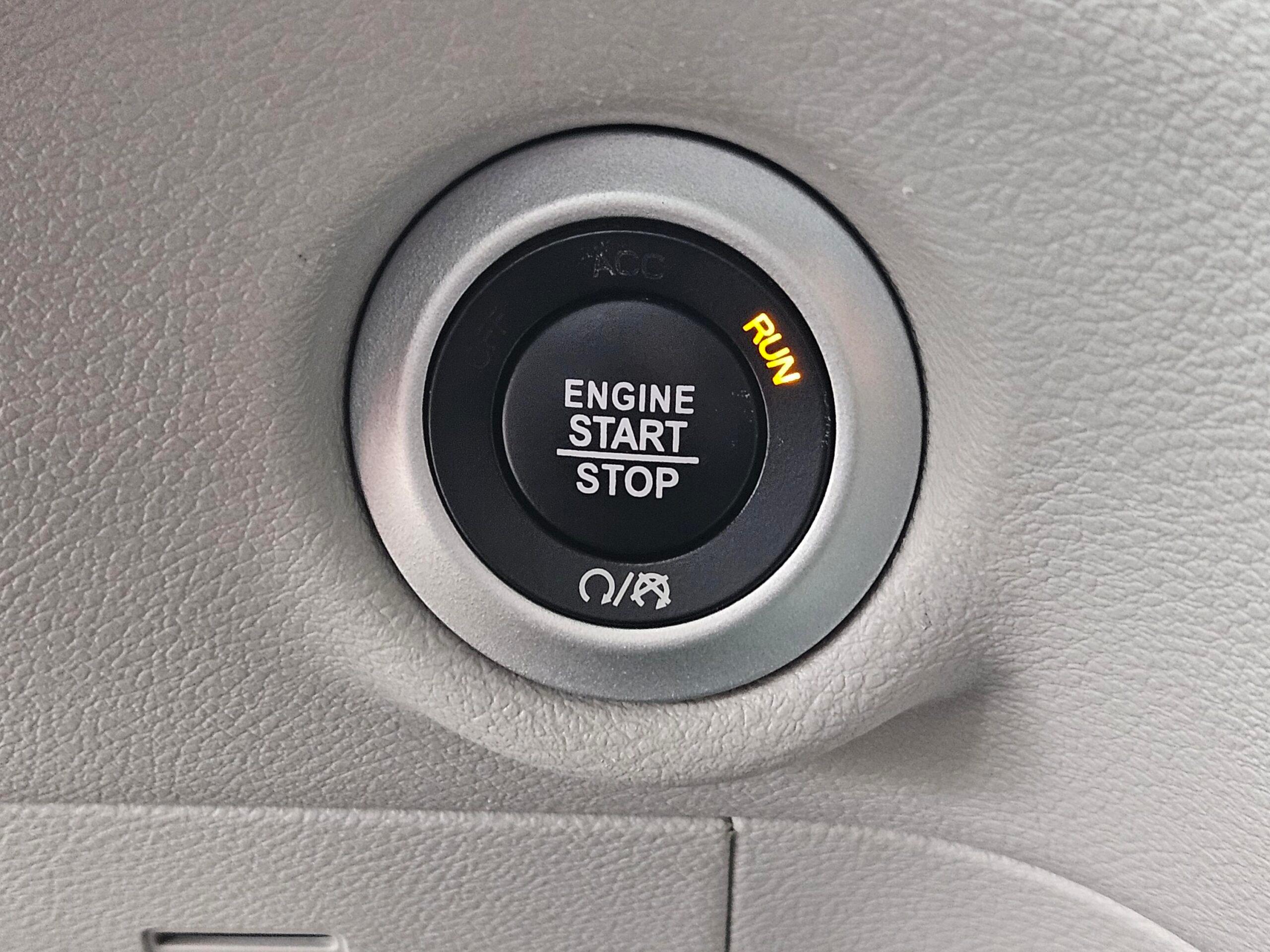 Chrysler Voyager Lx - Thumbnail 9