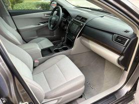 Toyota Camry - Thumbnail 19