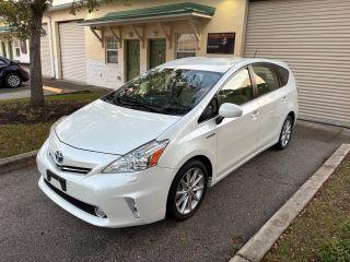 Toyota Prius - Thumbnail 13