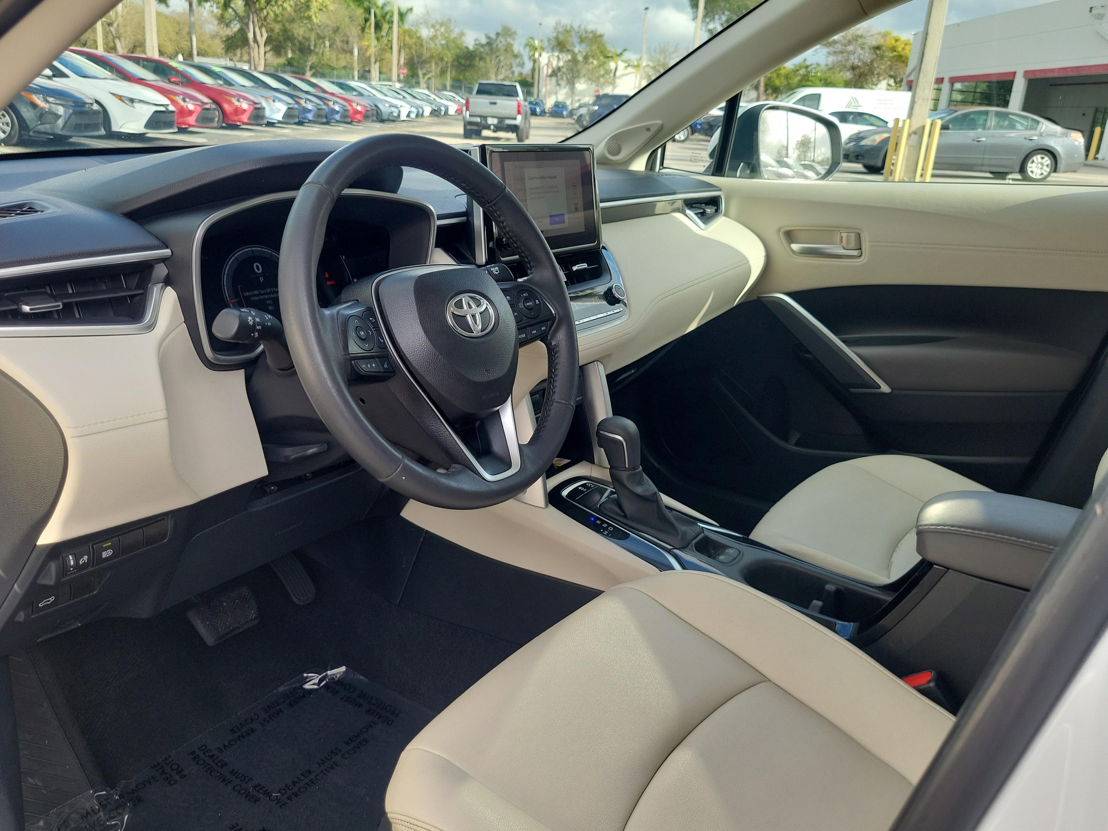 Toyota Corolla Cross Xle Fwd - Thumbnail 14